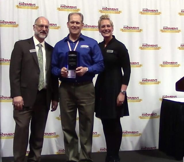 1-800-SWEEPER Ken Lindsey Receives Award